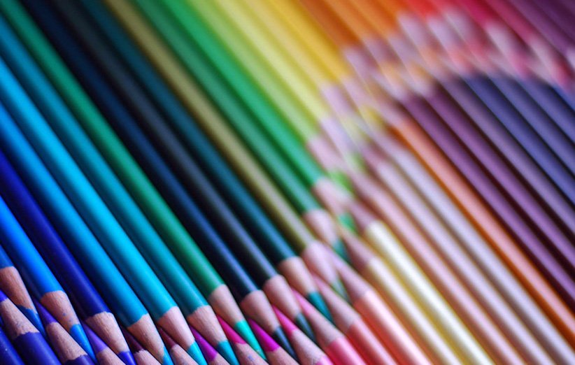 مداد رنگی پلی کروم چیست